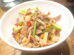-费大厨辣椒炒肉(万家丽一店)