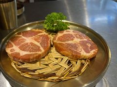丹麦黑猪梅花肉-本炙炭烤·蒲烧活鳗料理店(金沙洲店)