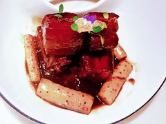 铁棍山药红烧肉-韵秋荷(宝山龙湖天街店)