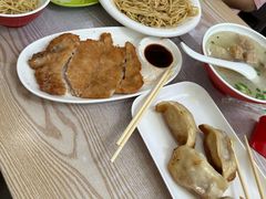 -珊珊小笼馆(仙霞路店)