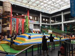 -蒙特利亲子乐园