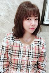 -AKOZO Beauty Salon