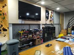 -Upper Climbing Gym 攀岩(华侨城店)