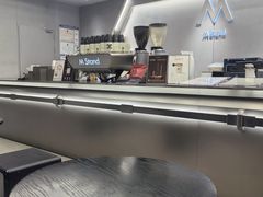 -M Stand (广州白云五号店)