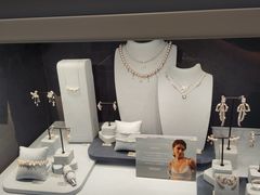 -HEFANG Jewelry何方珠宝(IFS店)
