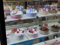 面包甜点陈列柜-多乐之日(颐堤港店)