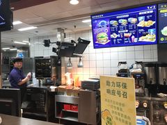 -麦当劳(杨高南路店)