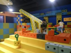 -太空学院儿童娱教乐园(中华广场店)