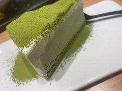 -必胜客(WOW中心城店)