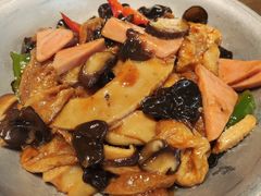 -蜜桃餐厅·伴山(湖滨商业街店)