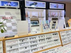 -MiRi眼镜·蔡司·星趣控·尼康控优点视觉合作店(南京东路店)