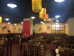大堂-东镇老火锅(长春路首店)