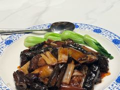 -梅飞酒家(名辉豪庭店)