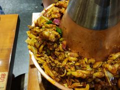 -炉小二铜锅牛蛙•川湘菜(三里屯店)