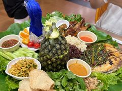 -沐毫傣泐云南菜孔雀宴•手抓饭傣味烧烤(曼听公园店)