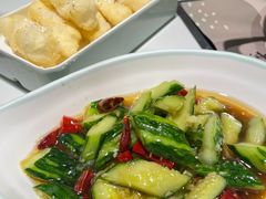 -黄记煌三汁焖锅(新佳丽江汉路店)