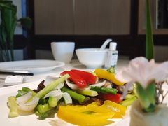 羊肚菌灼芦笋-弘馆·镜湖印象