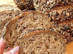 -巴黎贝甜(大宁国际商业广场店)