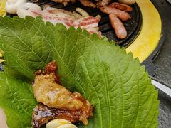 -七甲山烤肉(长白山奇石山珍根艺一条街店)