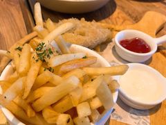 -玛格萝妮(汇智国际商业中心店)