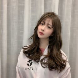 -AYO SALON