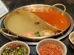 -顶顶汤火牛排火锅·经典铜锅涮肉