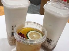 臻白桃胶爽-炖物24章·顺时轻养茶(杭州大厦店)