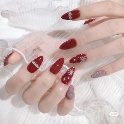 -Pink You美甲洗眉纹绣定制中心