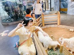 -Zoolung Zoolung动物主题公园(海信广场店)