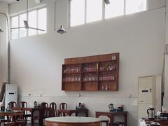 -容里煲仔饭(利丰北路店)