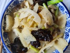 -邱记私房菜·十八年本地菜