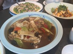 -万重锦·人文川菜馆(骡马市店)
