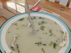 -美顺香食府鱼头老店(雪野湖店)
