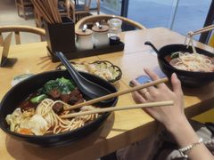-三千粉牛肉米粉(来客茂店)