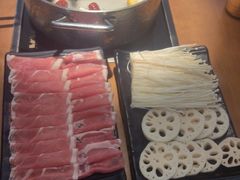 -呷哺呷哺(常营华联店)