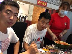 -青瓦炭韩潮烤肉(花园道店)