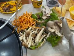 -藏味八珍特色火锅
