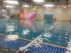-蓝旗亲子游泳(范湖万达广场店)