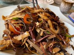 -小厨子私房菜·云南美食店
