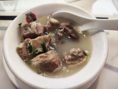 招牌铁锅炖羊肉-羊故事·西北融合菜(华侨城店)