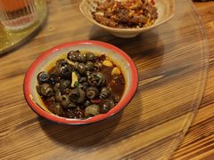 -冶建镜子·老南昌大排档·江西虾王(总店)