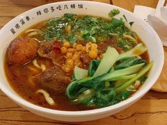 经典牛肉面-每碗面馆(新鸿安大厦店)