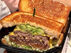 圣塔芭芭拉经典牛肉特堡-The Habit Burger Grill 哈比特汉堡(复兴soho店)