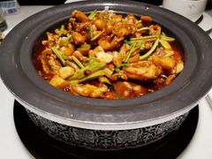 干锅牛蛙-柳莺湖上·湖景餐厅·江南菜(西湖店)