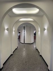 -SWANK SALON