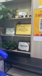 -DK SALON连锁专业烫染接发店