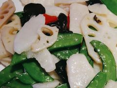 -荷塘秋月·本帮江浙菜(国权路店)