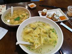 荠菜虾肉大馄饨-东泰祥生煎馆(陕西南路店)
