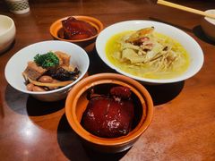 -李犟大爆鳝面·手工蟹黄包(湖滨西湖店)