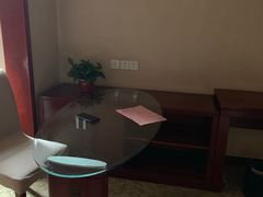 -兴芮温泉度假区